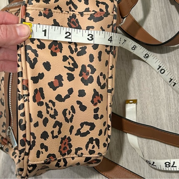 Wild Fable Faux Leather Mini Backpack Purse Leopard Print Medium Bag Adjustable - Picture 4 of 8